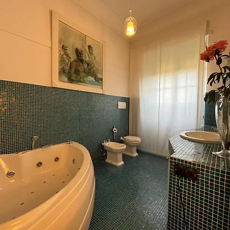 شقة Moon Cove, Borghese Prestige Hideaway *