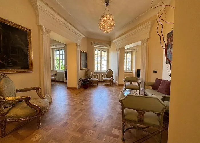 דירה Moon Cove, Borghese Prestige Hideaway *