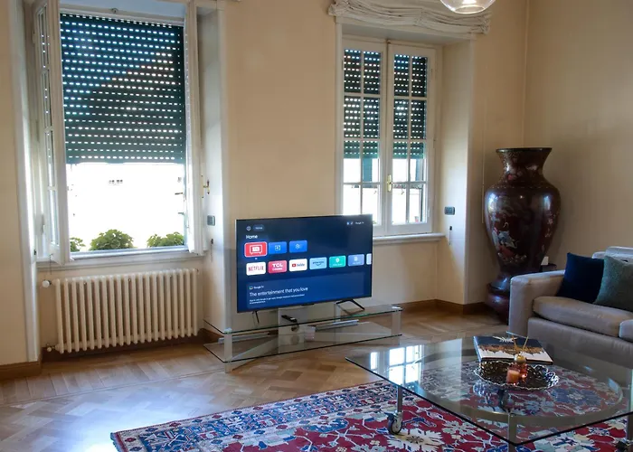 Moon Cove, Borghese Prestige Hideaway *