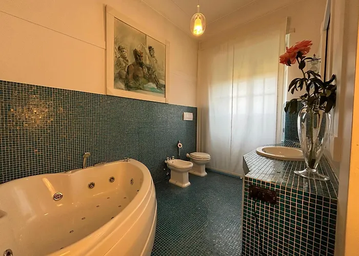 דירה Moon Cove, Borghese Prestige Hideaway *