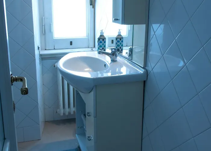 Moon Cove, Borghese Prestige Hideaway *